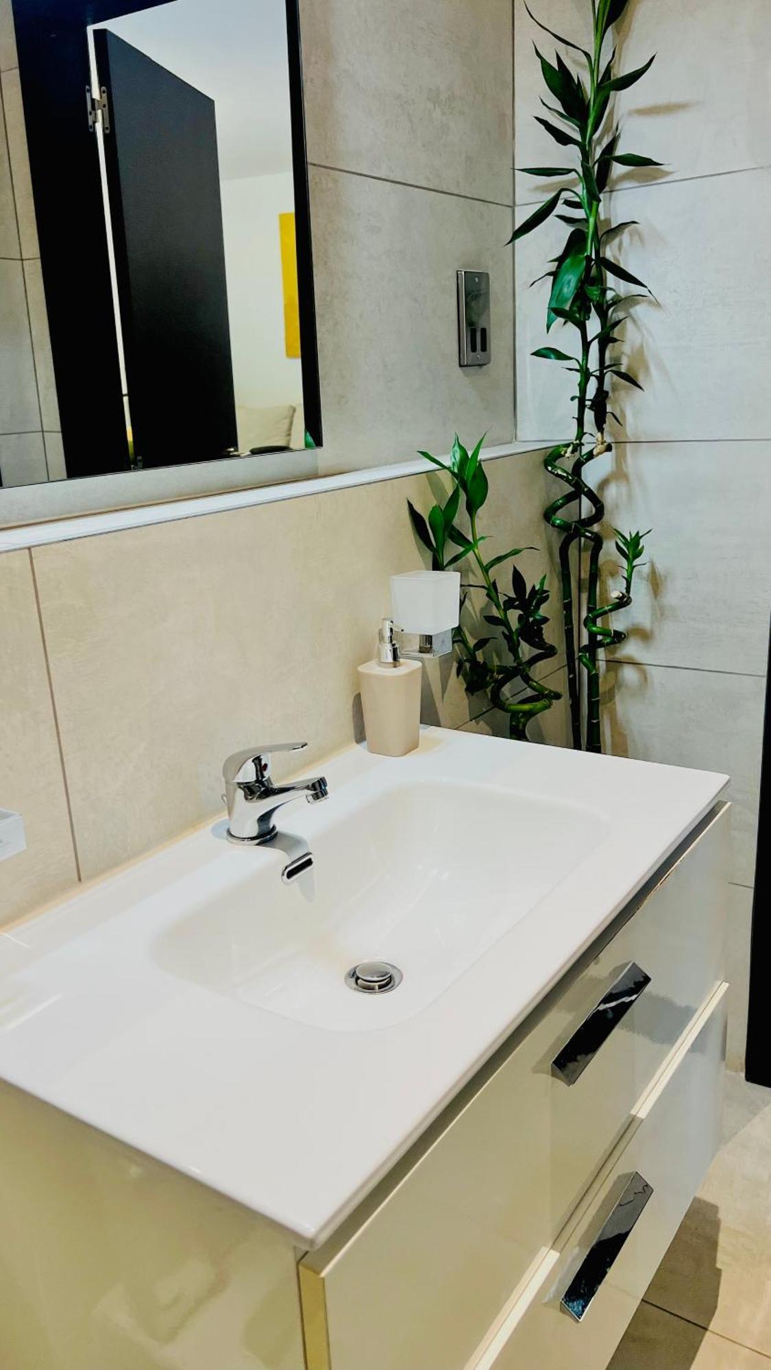 The Signature Apartments, Accra Ghana Kamer foto